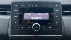 Renault Clio 1.0 TCe 100 Play 5dr Petrol Hatchback